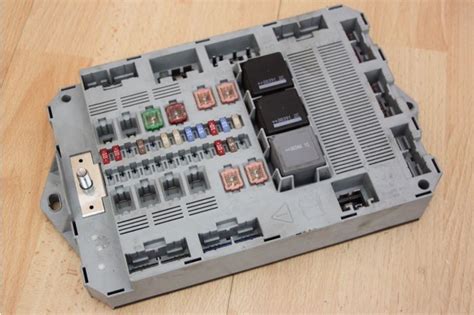 2010 xf smart junction box|2010 Jaguar XF Technical Service Bulletins (TSBs) .